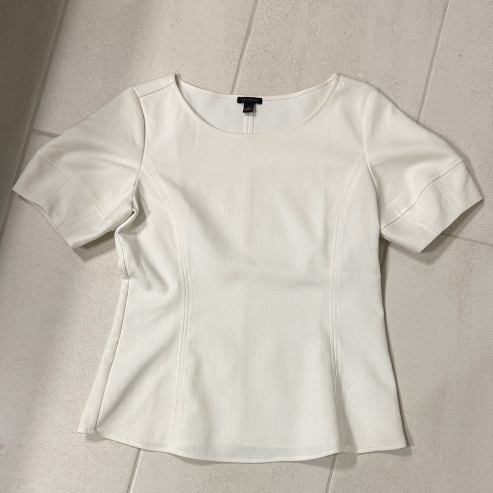Ann Taylor shirt size 4